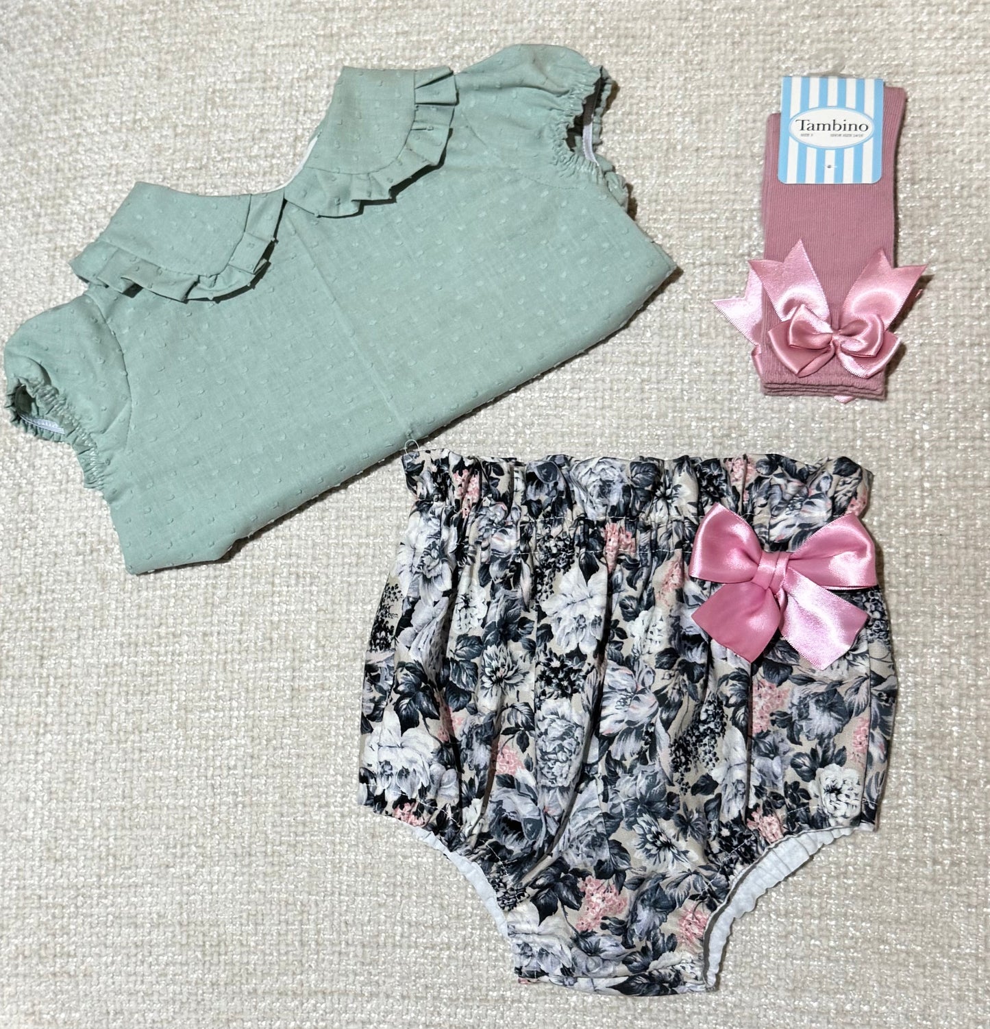 Little Florals 2 Piece Set